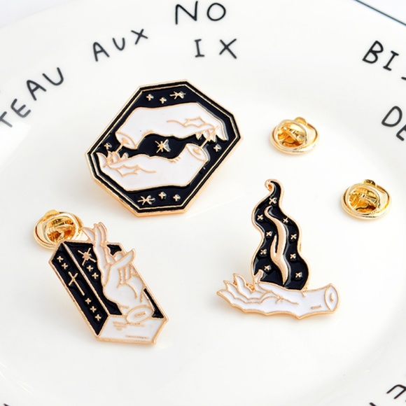 Urban Outfitters Accessories - Magical Hands Bounding Witch Enamel Pins